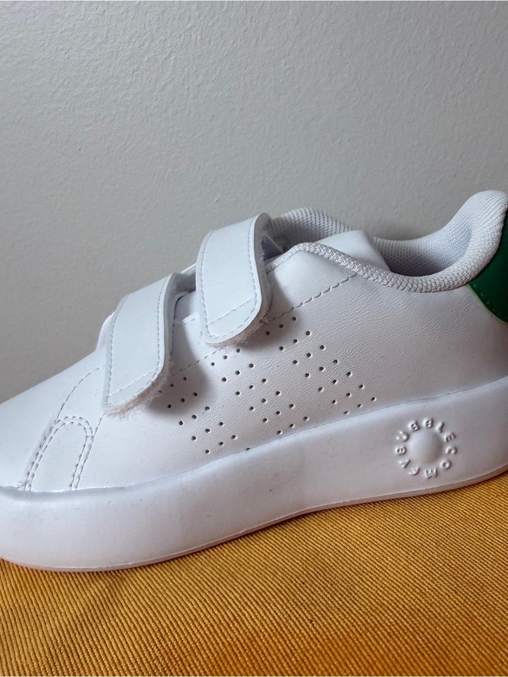 adidas Toddler White Advantage Sneakers with Green Heel Accent